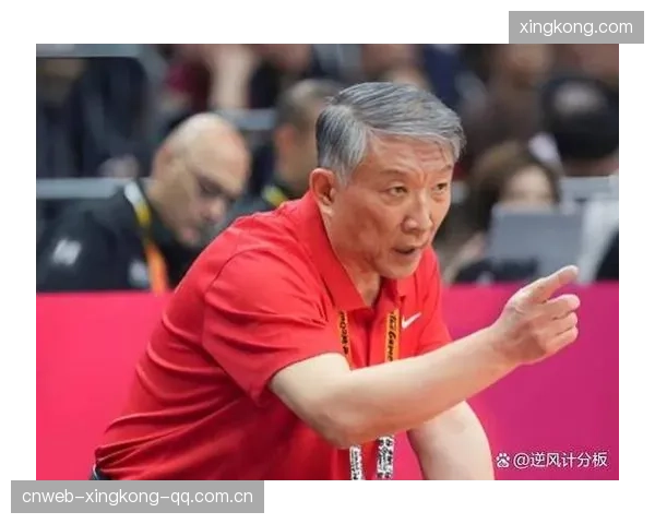 宫鲁鸣语速慢下来：从“速度”到“深度”，重新理解电影的魅力